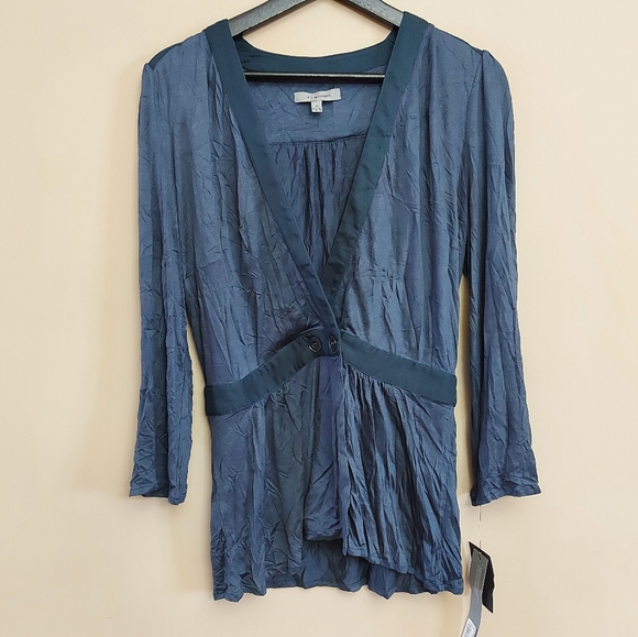 Classiques Entier wrap v neck blouse - Picture 1 of 8